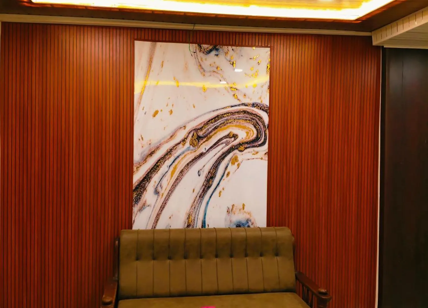 Hotel Valencia Palace Varanasi