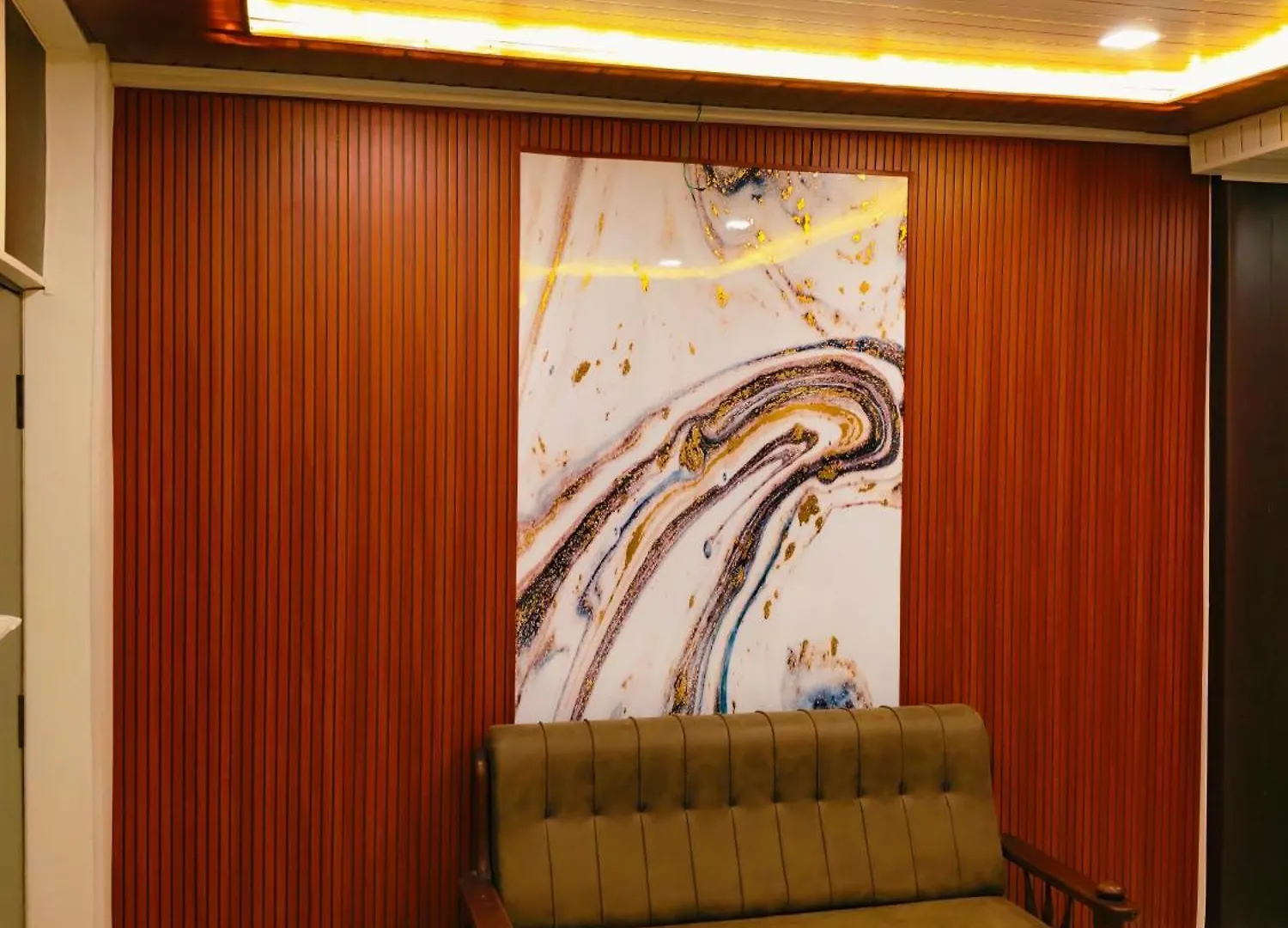 Hotel Valencia Palace Varanasi